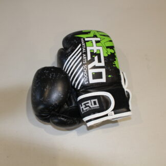 Hero Branded 6oz Gloves